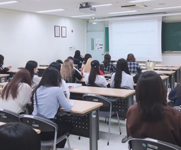 2019학년도-한남커리어데이-취업특강19.09.27.JPG